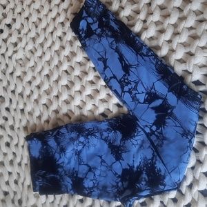Blue and Black Tie Dye "Butt Scrunch" Leggings